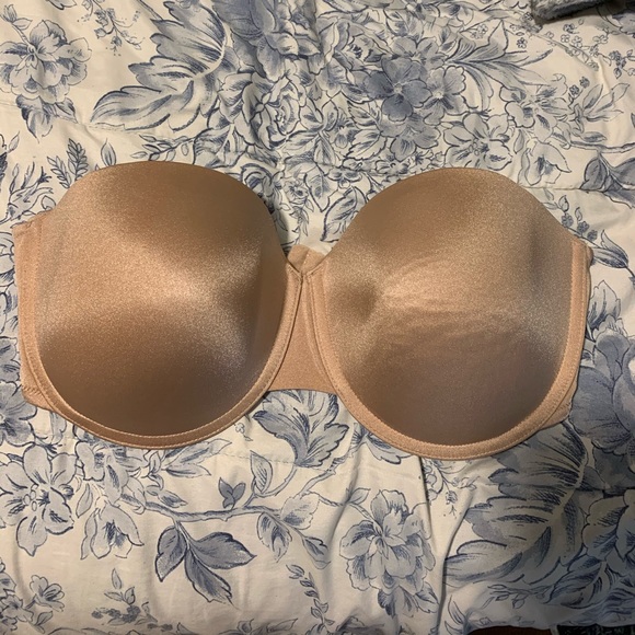 Strapless Bra! - Picture 2 of 4